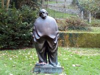 Dubravkin put, spomenik Miroslavu Krleži